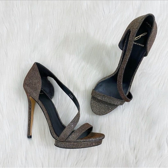 Brian Atwood Metallic Gold Strappy Sandal with Stiletto Heel Women's Sz 8.5 EUC - Picture 4 of 6